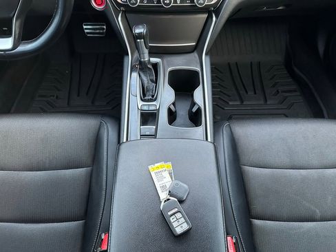 Used 2018 Honda Accord Sport image 20