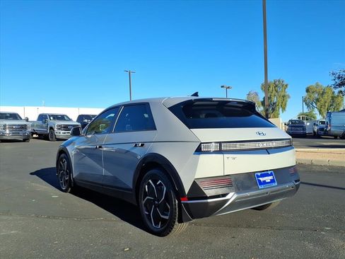 Used 2022 Hyundai Ioniq 5 SEL image 4