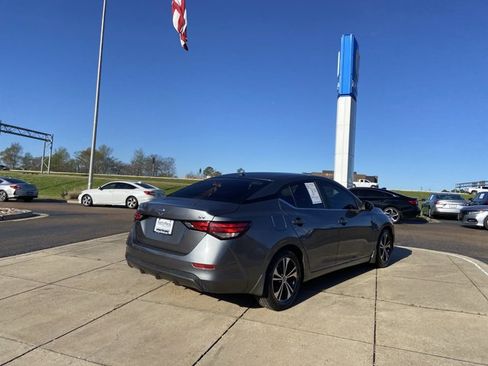 Used 2021 Nissan Sentra SV image 10