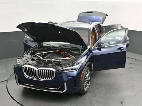 New 2026 BMW X5 xDrive50e AWD/4WD image 58