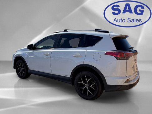 Used 2017 Toyota RAV4 SE w/ Advanced Technology Package AWD/4WD image 4