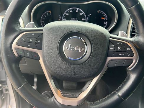 Used 2016 Jeep Grand Cherokee Laredo w/ Quick Order Package 23E image 4