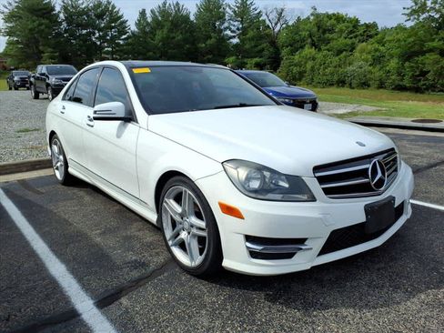 Used 2014 Mercedes-Benz C 300 4MATIC Sedan image 13