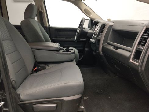 Used 2019 RAM 1500 Tradesman w/ Chrome Plus Package image 21