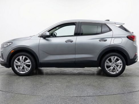Used 2025 Buick Encore GX Preferred AWD/4WD image 5