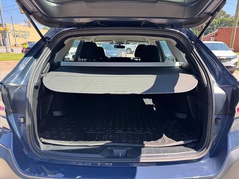 Used 2023 Subaru Outback AWD/4WD image 10