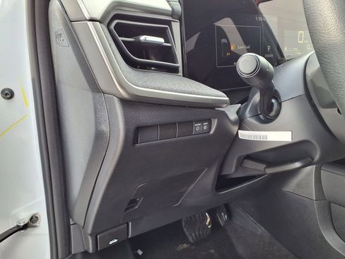 New 2026 Nissan Kicks SV w/ SV Premium Package image 15