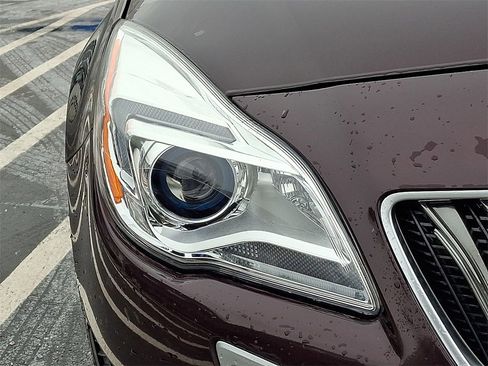 Used 2017 Buick Regal GS w/ Driver Confidence Package #2 image 12