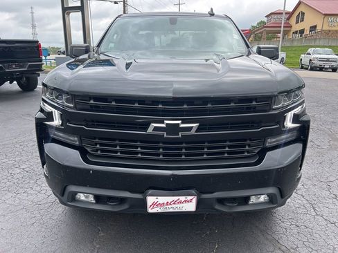 Used 2021 Chevrolet Silverado 1500 RST AWD/4WD image 2