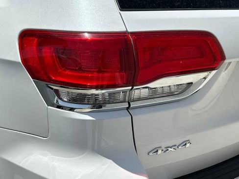 Certified 2021 Jeep Grand Cherokee Overland AWD/4WD image 14