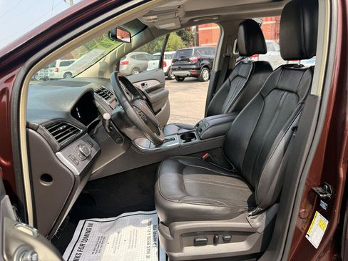 Used 2012 Lincoln MKX AWD image 12