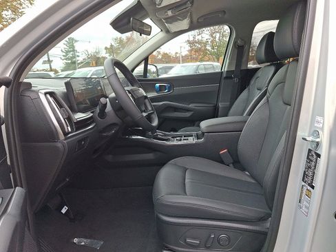 New 2026 Kia Sorento S image 11