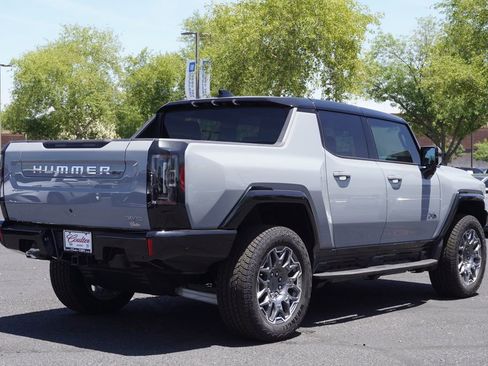 New 2025 GMC Hummer EV 3X image 3