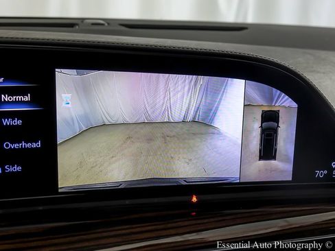Used 2023 Cadillac Escalade Premium Luxury w/ LPO, Radiant Package AWD/4WD image 19