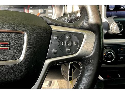 Used 2015 GMC Canyon SLE AWD/4WD image 27
