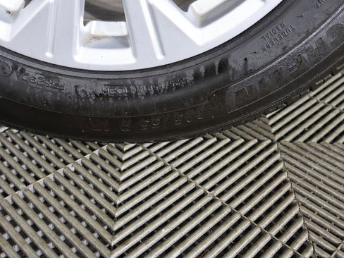 Used 2024 Ford Escape Active FWD image 19