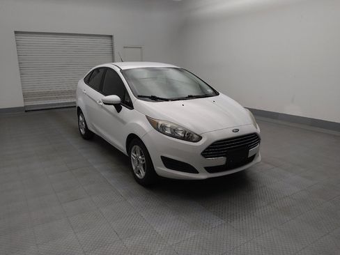 Used 2017 Ford Fiesta SE image 13