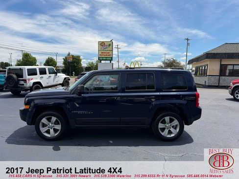 Used 2017 Jeep Patriot Latitude AWD/4WD image 4