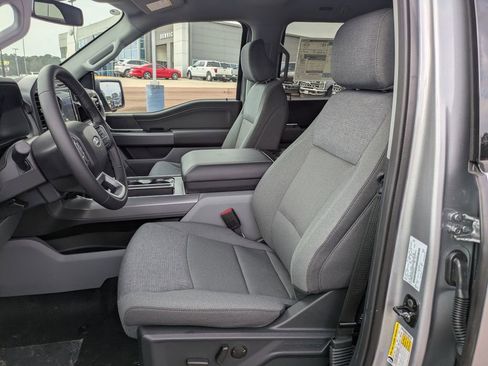 New 2026 Ford F150 XLT w/ Equipment Group 302A MID image 8