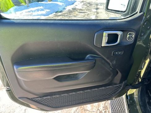 Used 2020 Jeep Wrangler Unlimited Sport S image 10