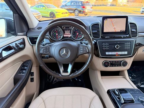 Used 2018 Mercedes-Benz GLS 450 4MATIC w/ Premium Package image 38