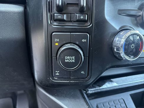 Used 2023 Ford F250 Lariat w/ Lariat Ultimate Package image 29