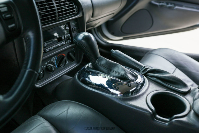 Used 2002 Chrysler Prowler RWD image 43