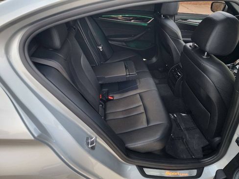 Used 2018 BMW 530i RWD image 29