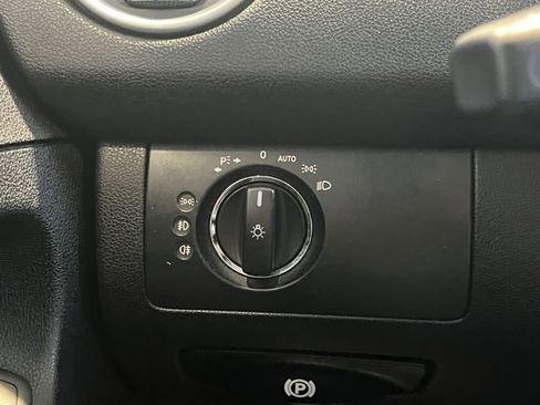 Used 2010 Mercedes-Benz ML 350 4MATIC image 18