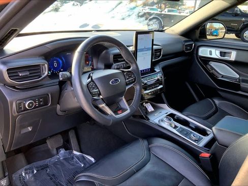 Used 2024 Ford Explorer ST w/ Equipment Group 401A image 17