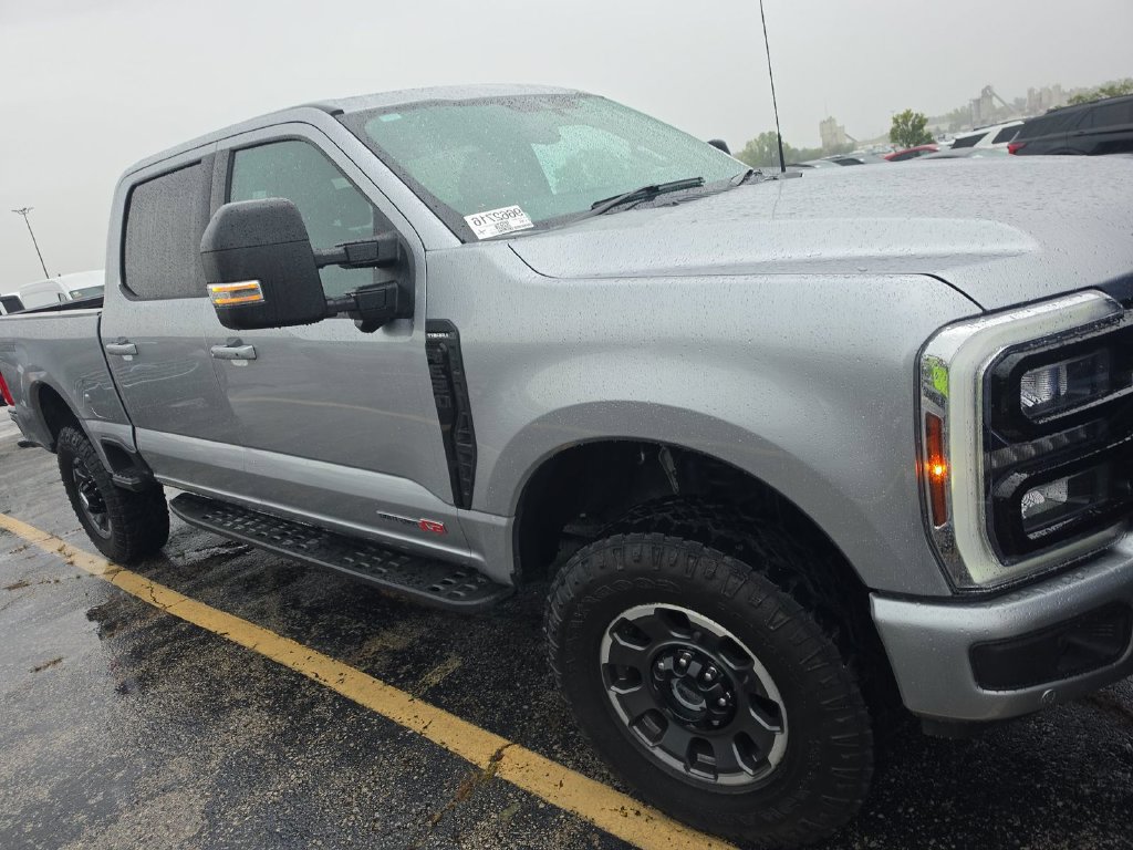 Used 2024 Ford F350 Lariat w/ Lariat Ultimate Package AWD/4WD image 1