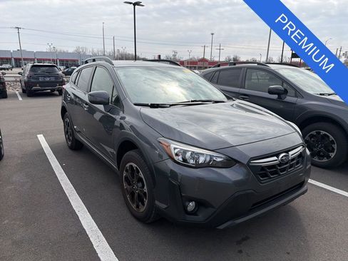 Used 2021 Subaru Crosstrek 2.0i Premium image 5
