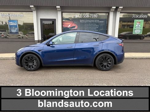 Used 2021 Tesla Model Y Long Range AWD/4WD image 1