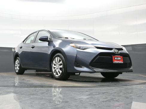 Used 2019 Toyota Corolla LE image 24
