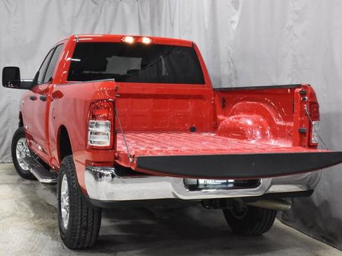 Used 2024 RAM 2500 Big Horn image 10