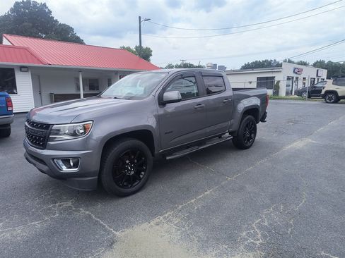 Used 2020 Chevrolet Colorado LT w/ Colorado RST Special Edition RWD image 1