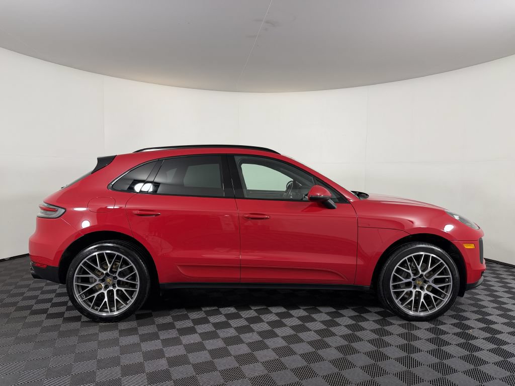 Used 2021 Porsche Macan S AWD/4WD image 4