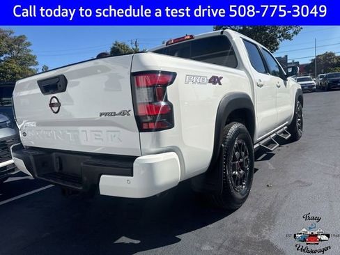 Used 2022 Nissan Frontier PRO-4X w/ Pro-4X Premium Package image 4