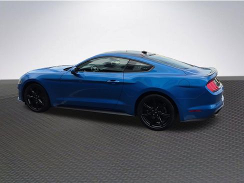 Used 2020 Ford Mustang Premium w/ Equipment Group 201A RWD image 6