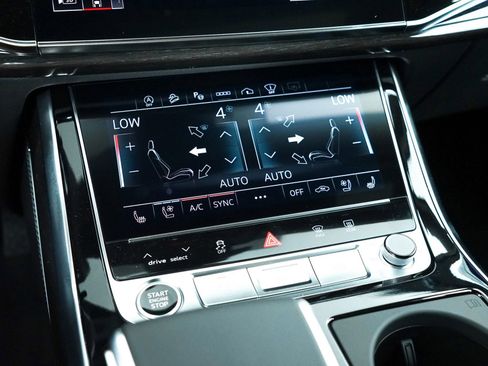 New 2025 Audi Q7 3.0T Prestige image 31