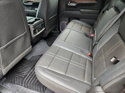 Used 2023 Chevrolet Silverado 1500 High Country w/ High Country Premium Package image 31