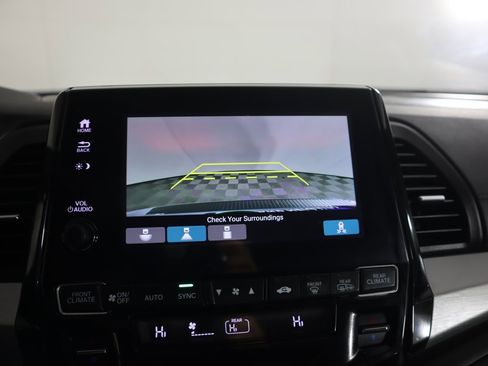 Used 2023 Honda Odyssey Sport image 46