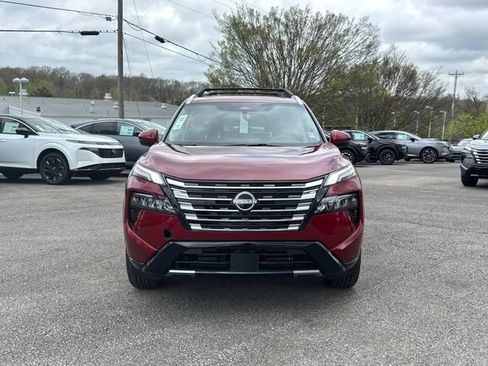 New 2026 Nissan Rogue Platinum image 9