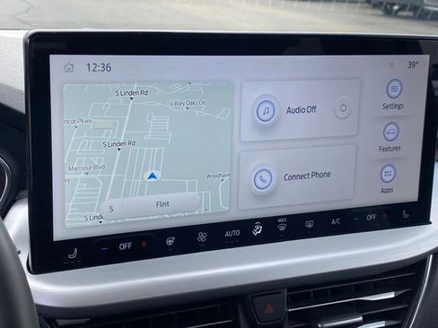 Used 2024 Ford Escape Platinum image 10