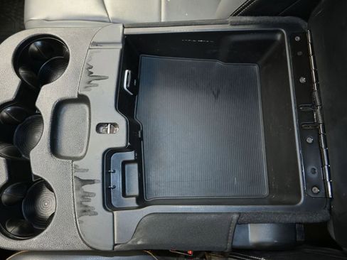 Used 2021 RAM 2500 Tradesman w/ Chrome Appearance Group image 18