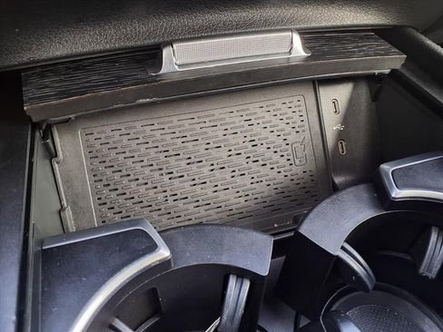 Used 2024 Mercedes-Benz GLS 450 GLS 450 image 13