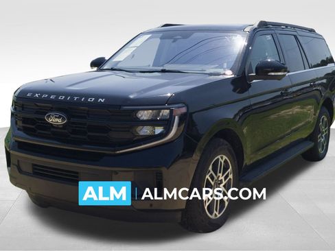 Used 2025 Ford Expedition Max Active AWD/4WD image 1