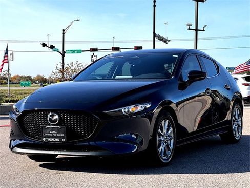 Used 2025 MAZDA MAZDA3 s image 4