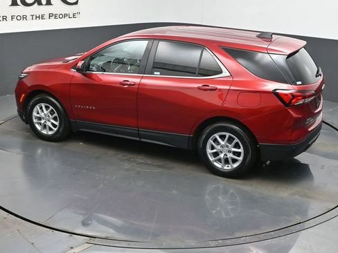 Used 2023 Chevrolet Equinox LT image 41
