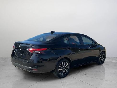 Used 2021 Nissan Versa SV FWD image 5